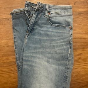 Men’s American Eagle Jeans! Barely worn